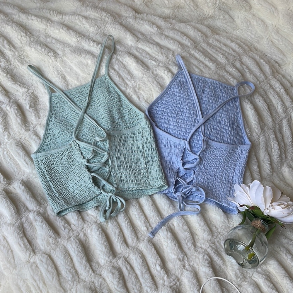 Hollister small green top